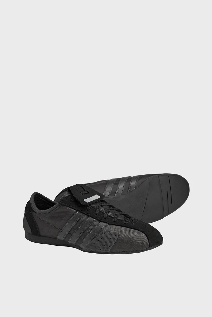Женские черные кроссовки adidas by Stella McCartney Sportswear 76 4