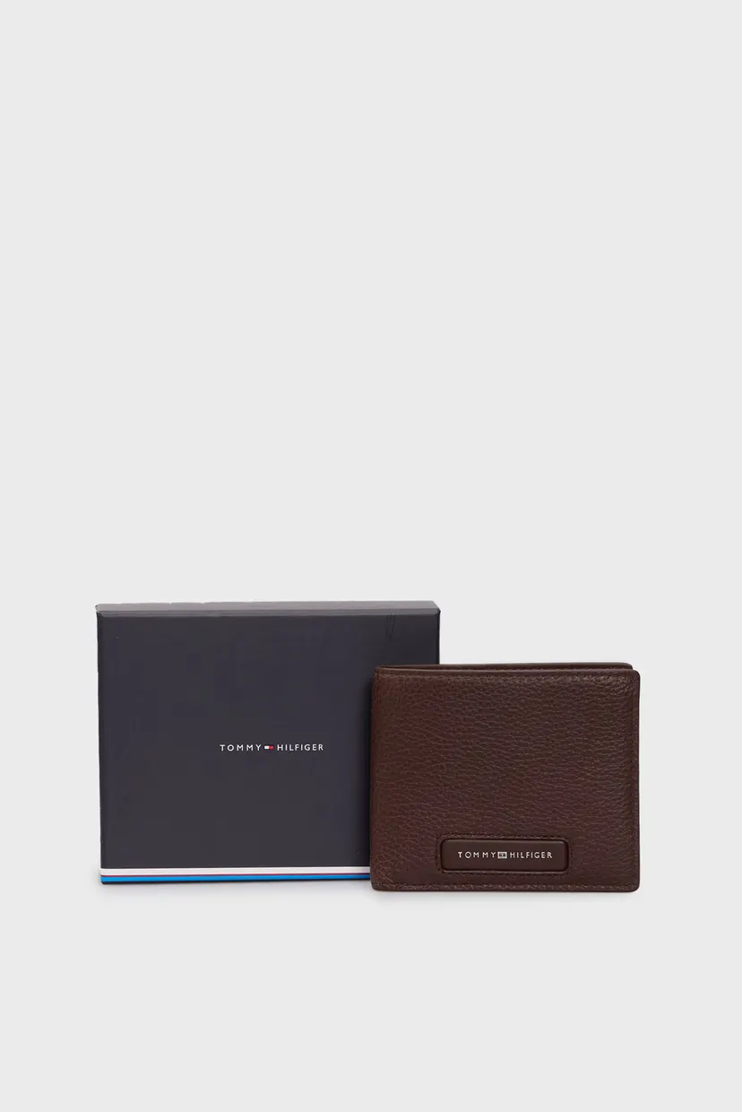 Мужской коричневый кожаный кошелек TH MONOGRAM  EXTRA CC AND COIN 5