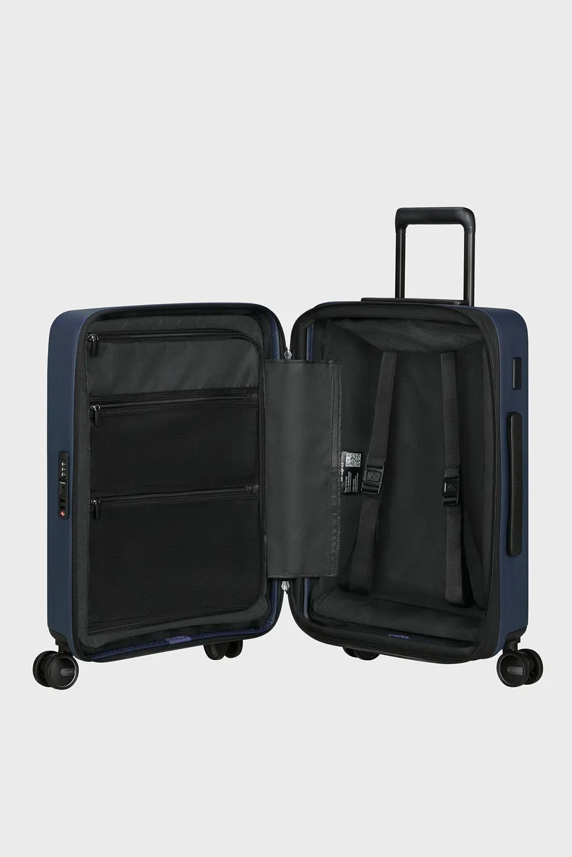 Темно-синий чемодан 55 см RESTACKD MIDNIGHT BLUE 4