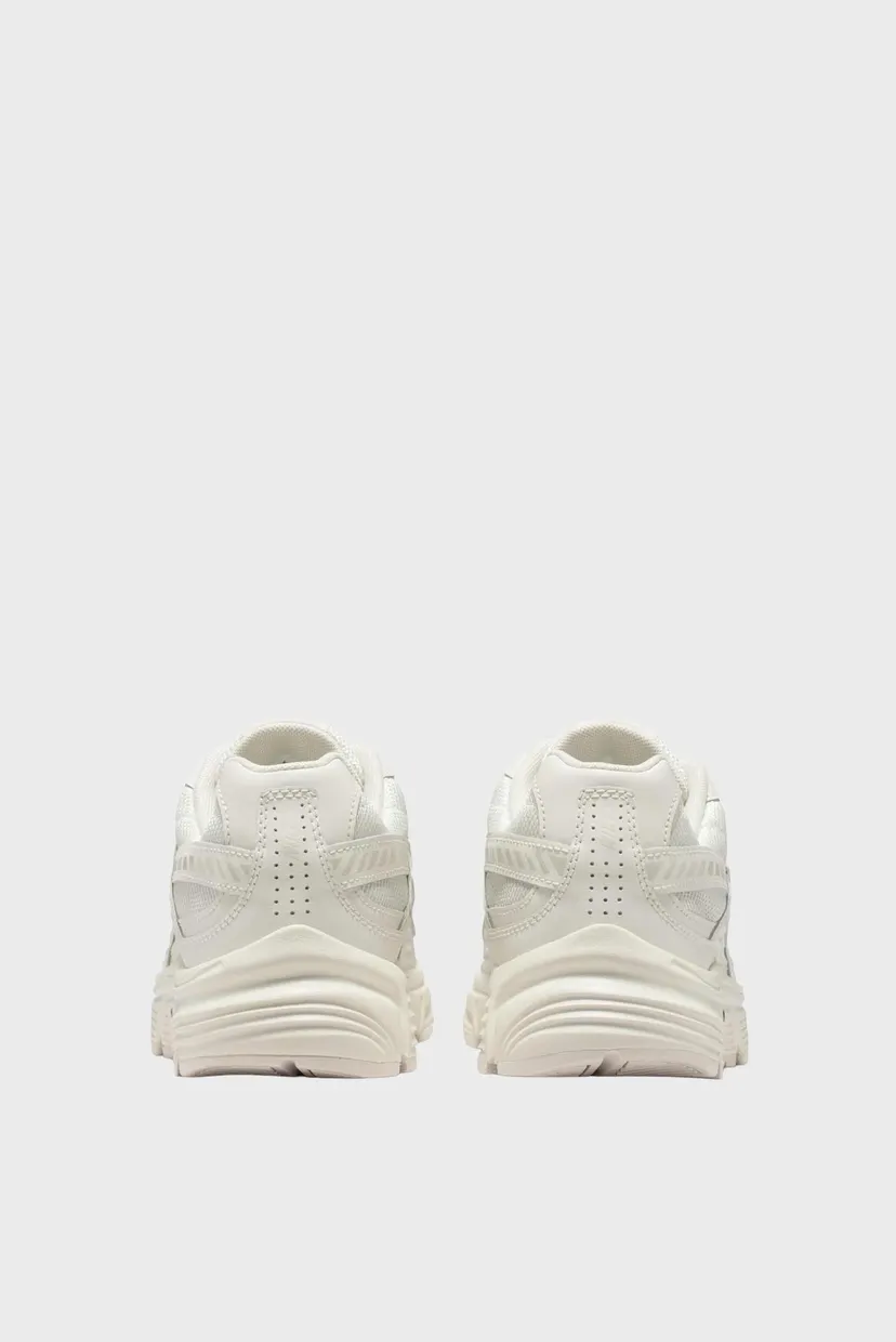 Женские белые кроссовки WMNS NIKE INITIATOR 5