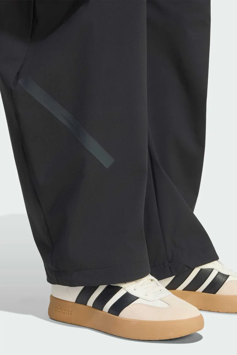 Мужские черные спортивные брюки ADIDAS Z.N.E. WOVEN 5