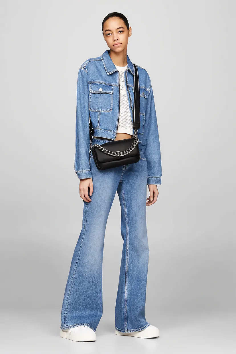 Жіноча чорна сумка TJW CITY-WIDE FLAP CROSSOVER Tommy Jeans