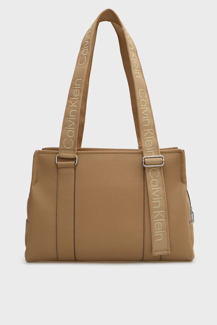 Женская бежевая сумка WEBBING STRAP TOTE 4