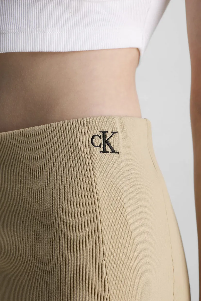 Жіноча бежева спідниця HOOK & EYE KNITTED 4