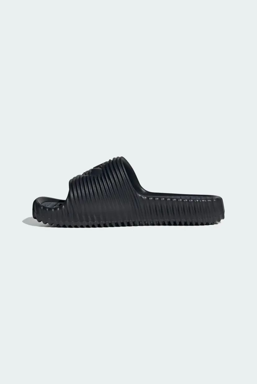 Черные слайдеры Adilette 25 6