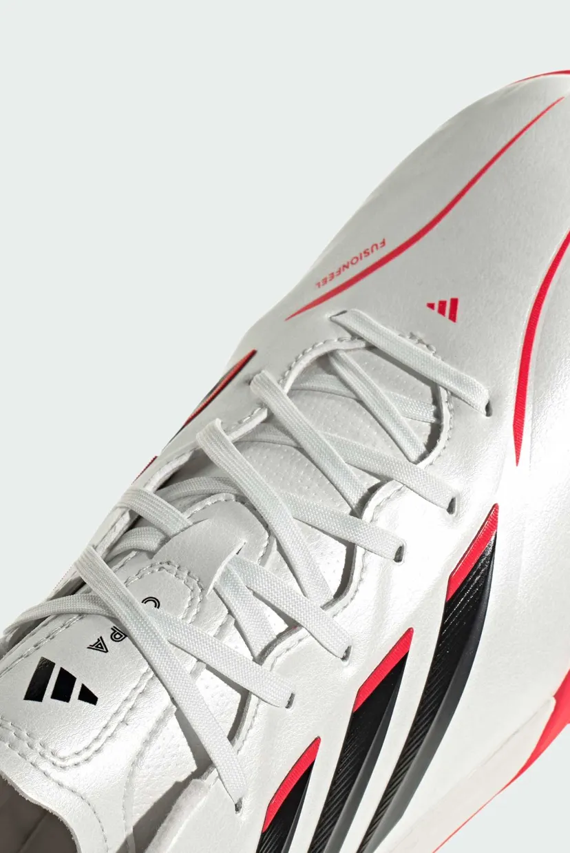 Білі сороконіжки COPA PURE IV LEAGUE Turf 8