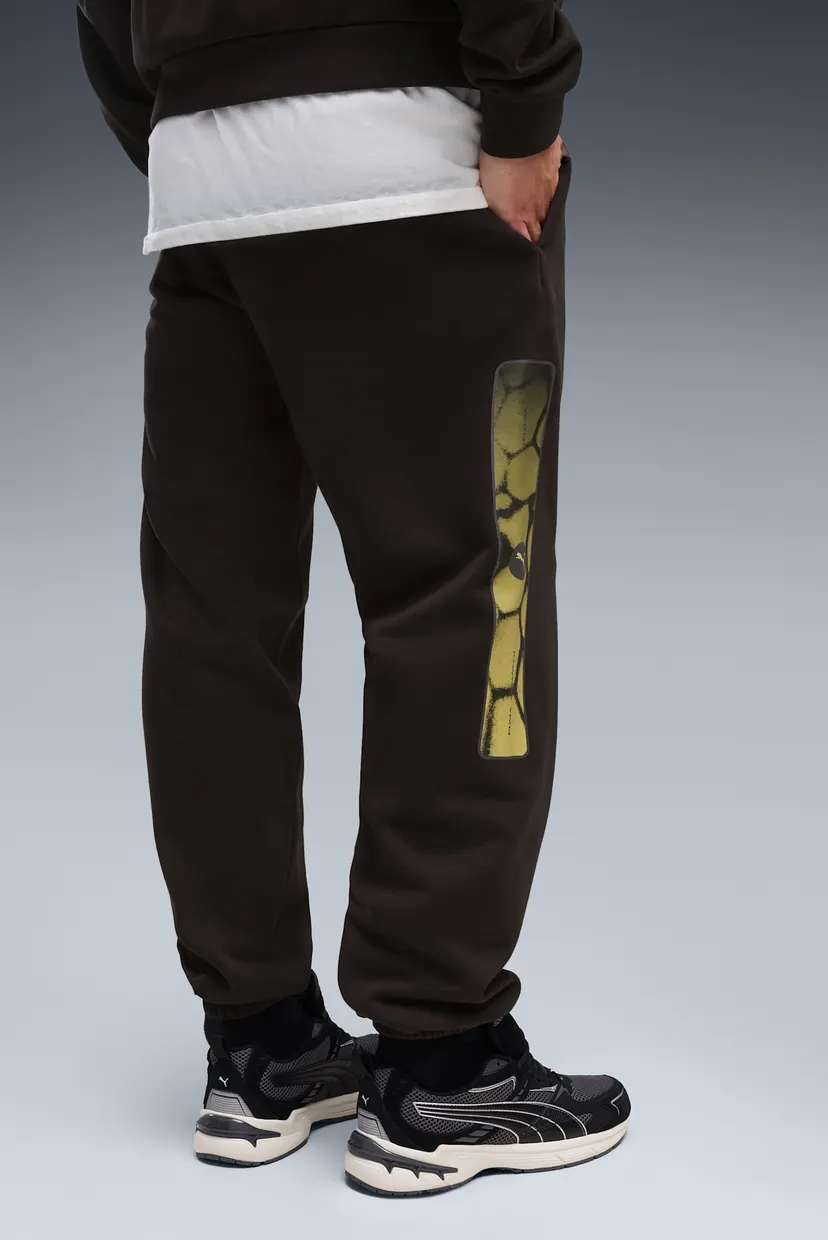 Мужские черные спортивные брюки PUMA Sport Relaxed Street Graphic Fleece Sweatpants Men 3