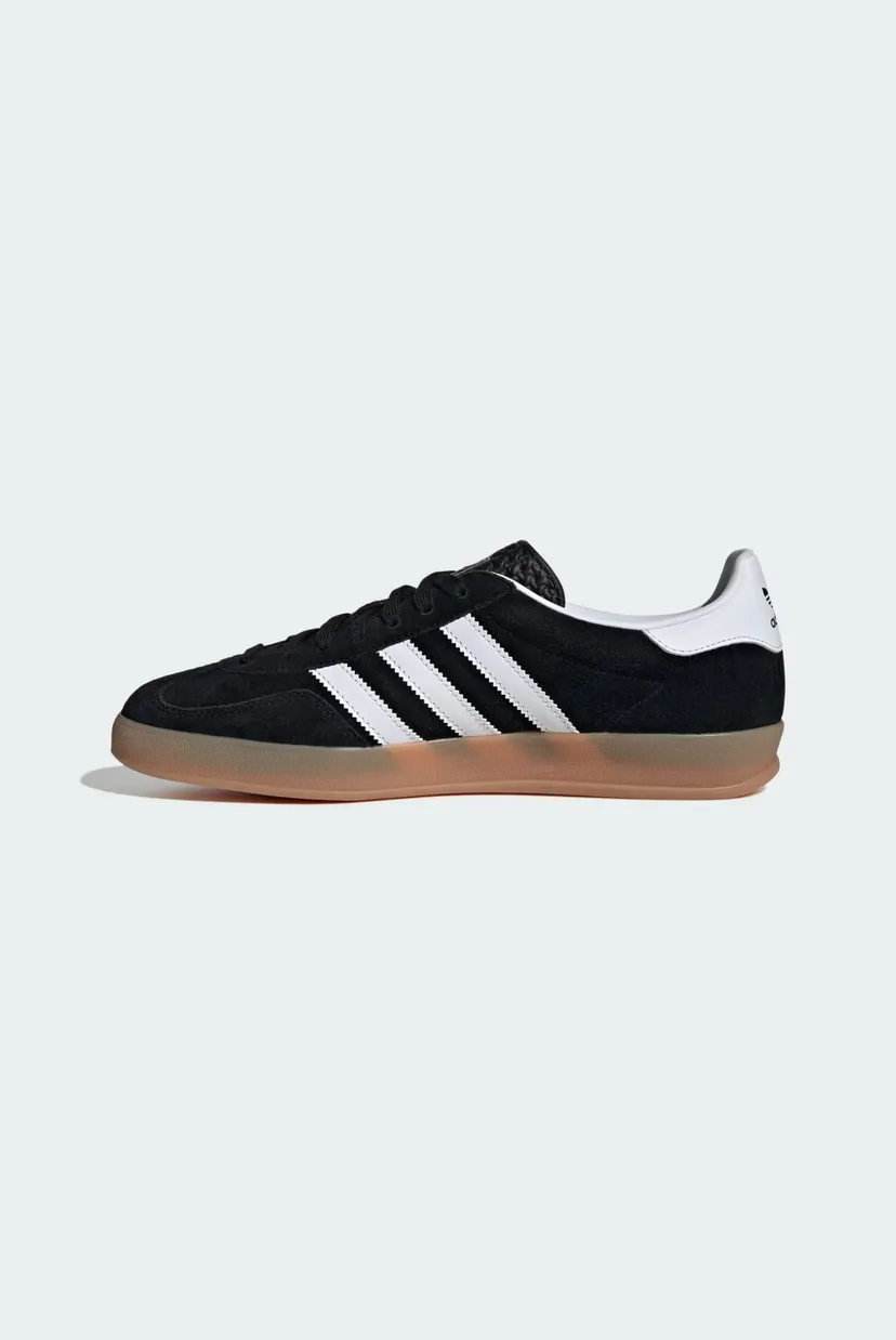 Чоловічі чорні замшеві снікерси Gazelle Indoor 6