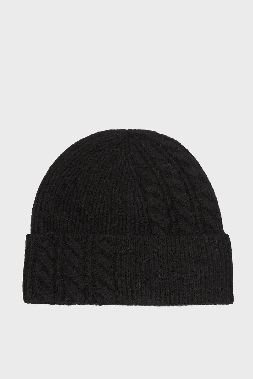 Женская черная шапка ELEVATED CHIC FLUFFY 3