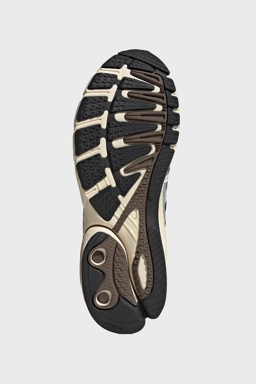 Белые кроссовки ADISTAR CONTROL 5 6