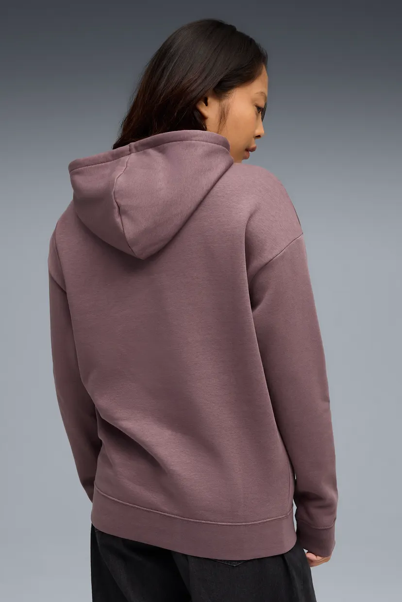 Женское фиолетовое худи PUMA Class Relaxed Hoodie Women 4