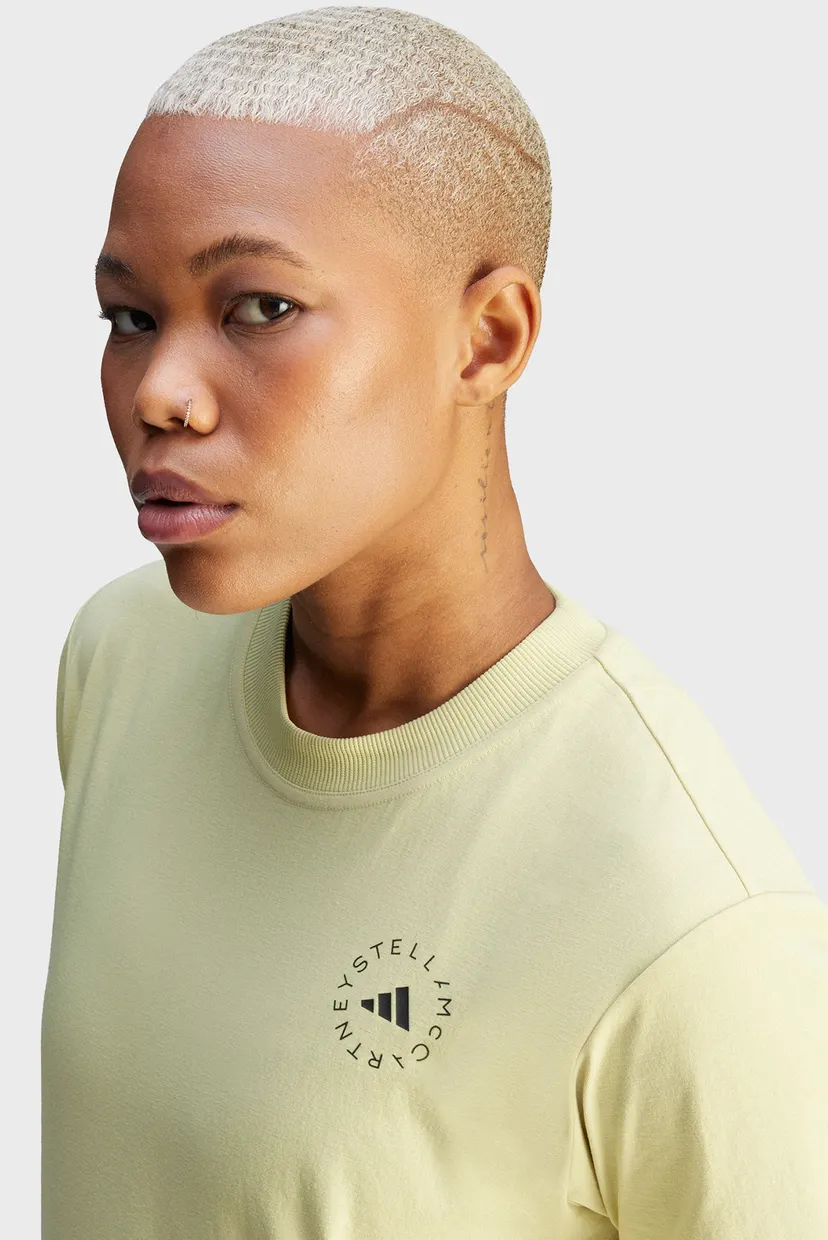 Женская желтая футболка adidas by Stella McCartney TrueCasuals Regular Sportswear 4