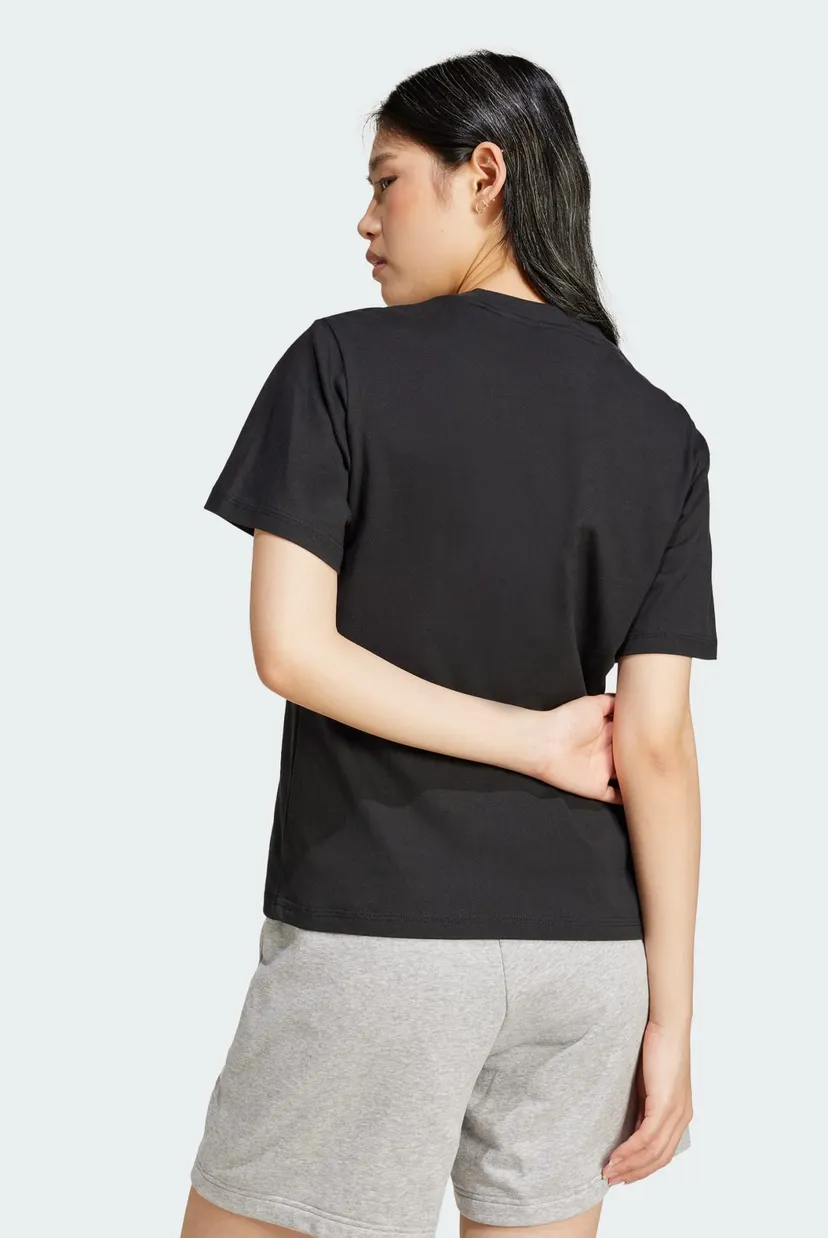 Женская черная футболка Essentials Small Logo Cotton 3