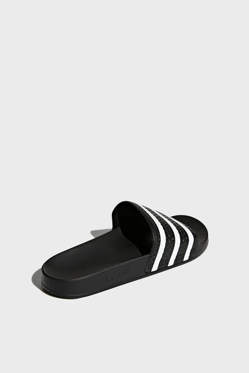 Женские черные слайдеры adilette 5