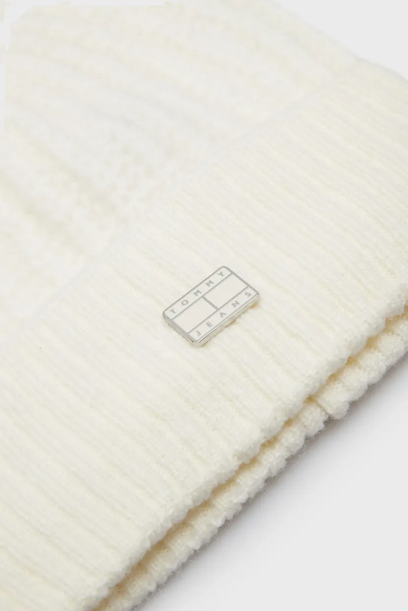 Женская белая шапка TJW COSY KNIT BEANIE 4