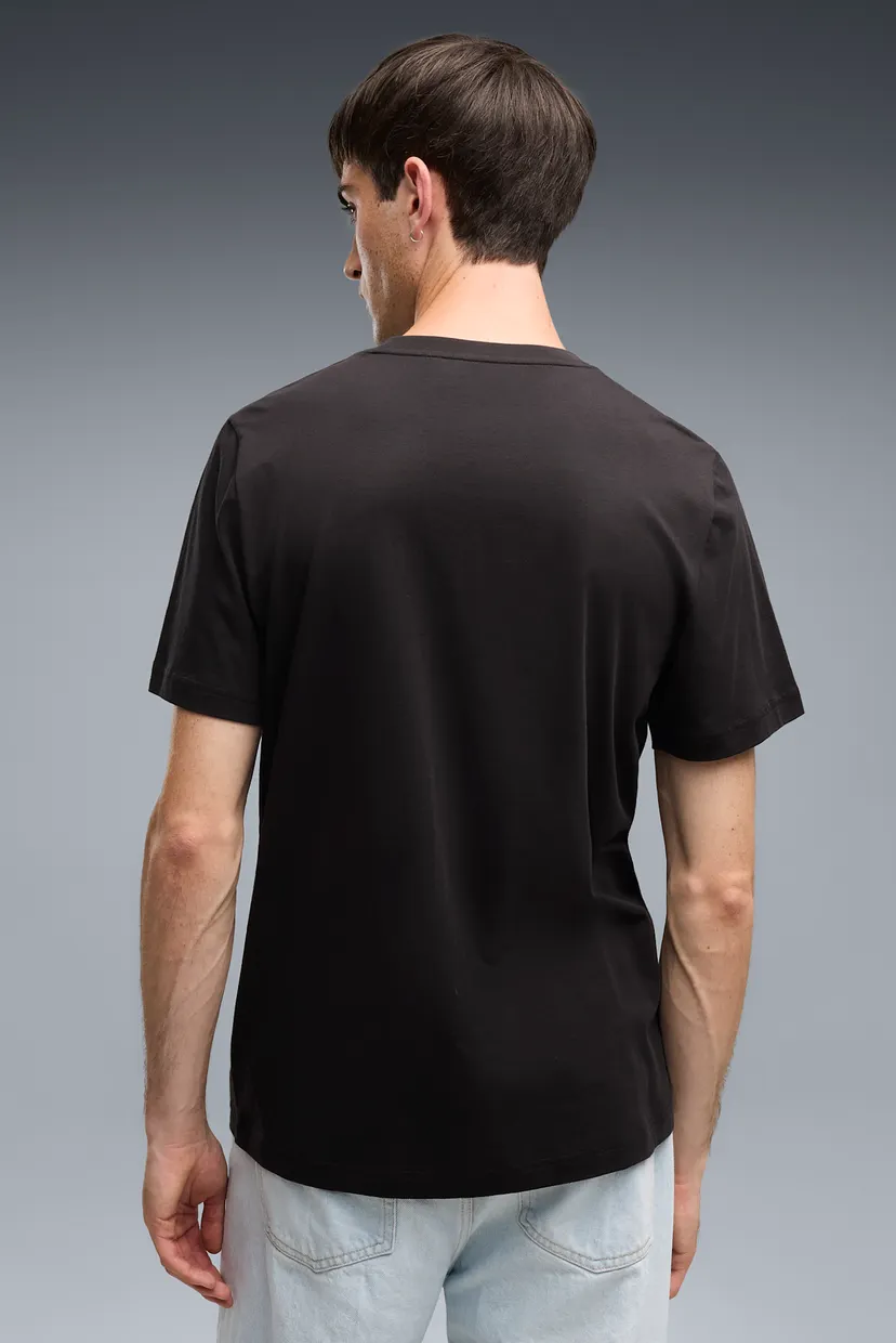 Мужская черная футболка Graphics Sneaker Tee Men 3