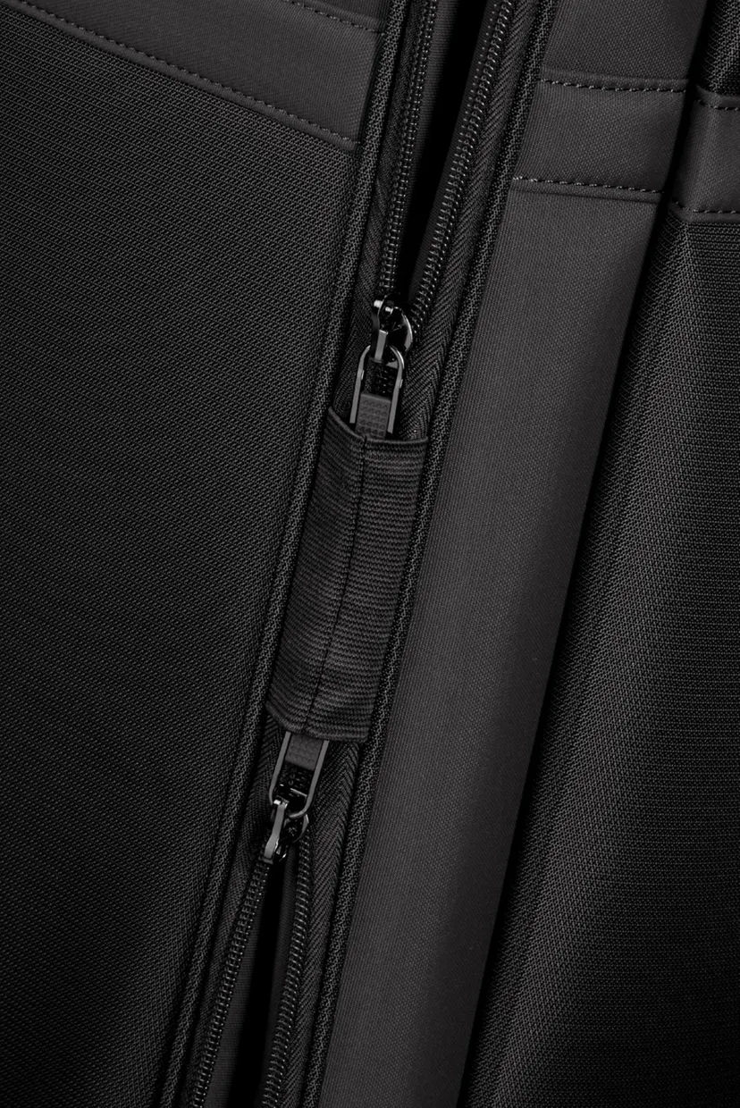 Черный чемодан 78 см AIREA BLACK 5