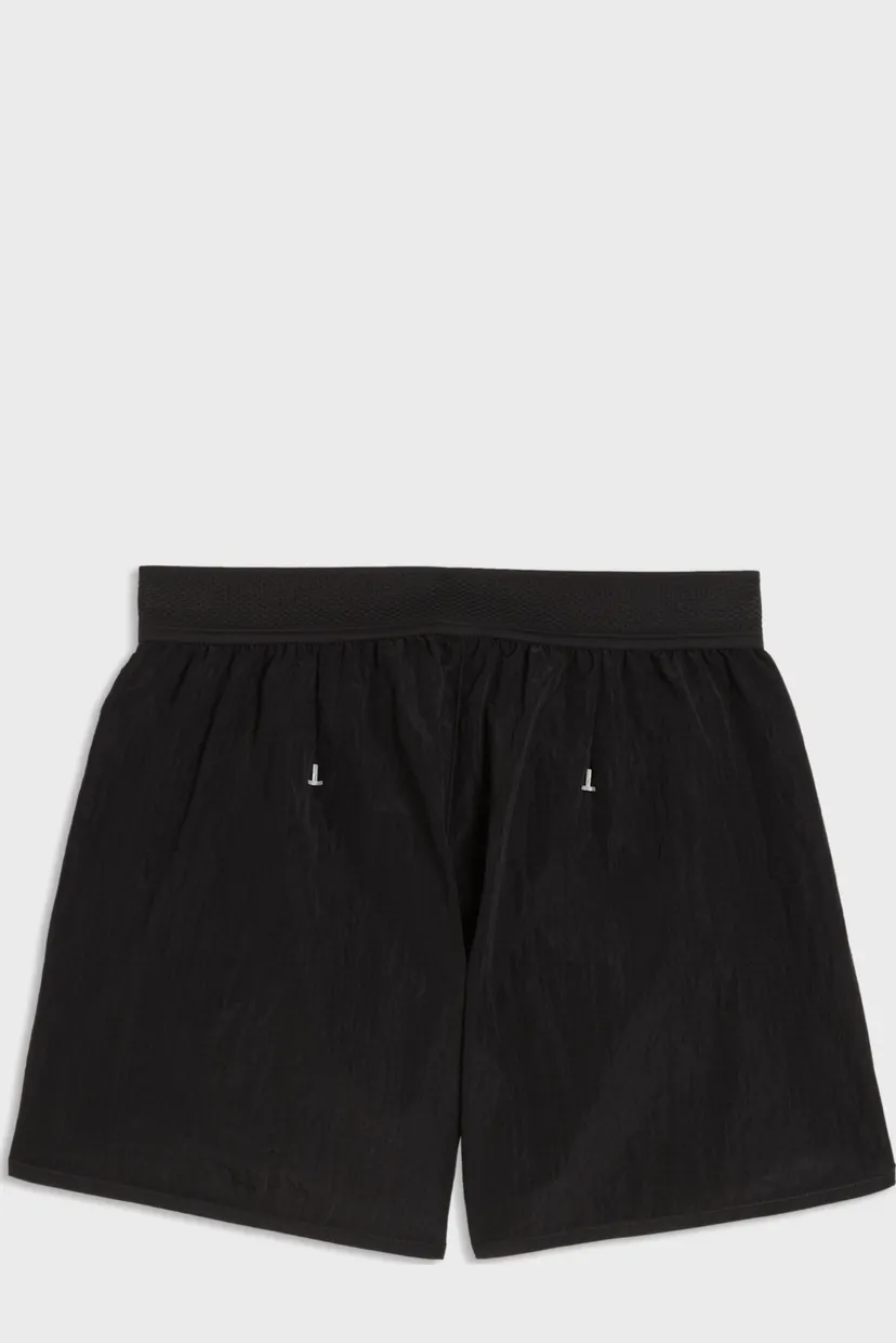 Женские черные шорты Run Culture Collective T7 Woven 4