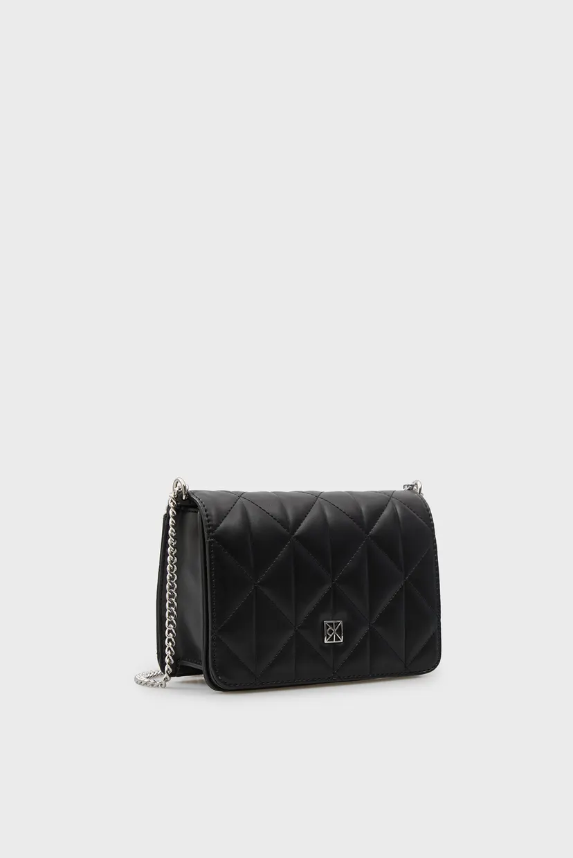 Женская черная сумка QUILTED 3