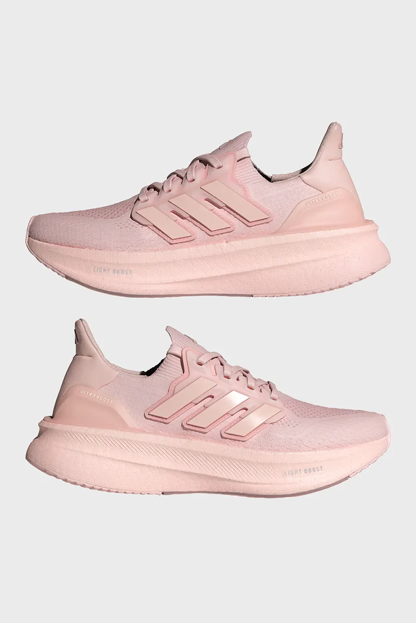 Жіночі пудрові кросівки Ultraboost 5 7