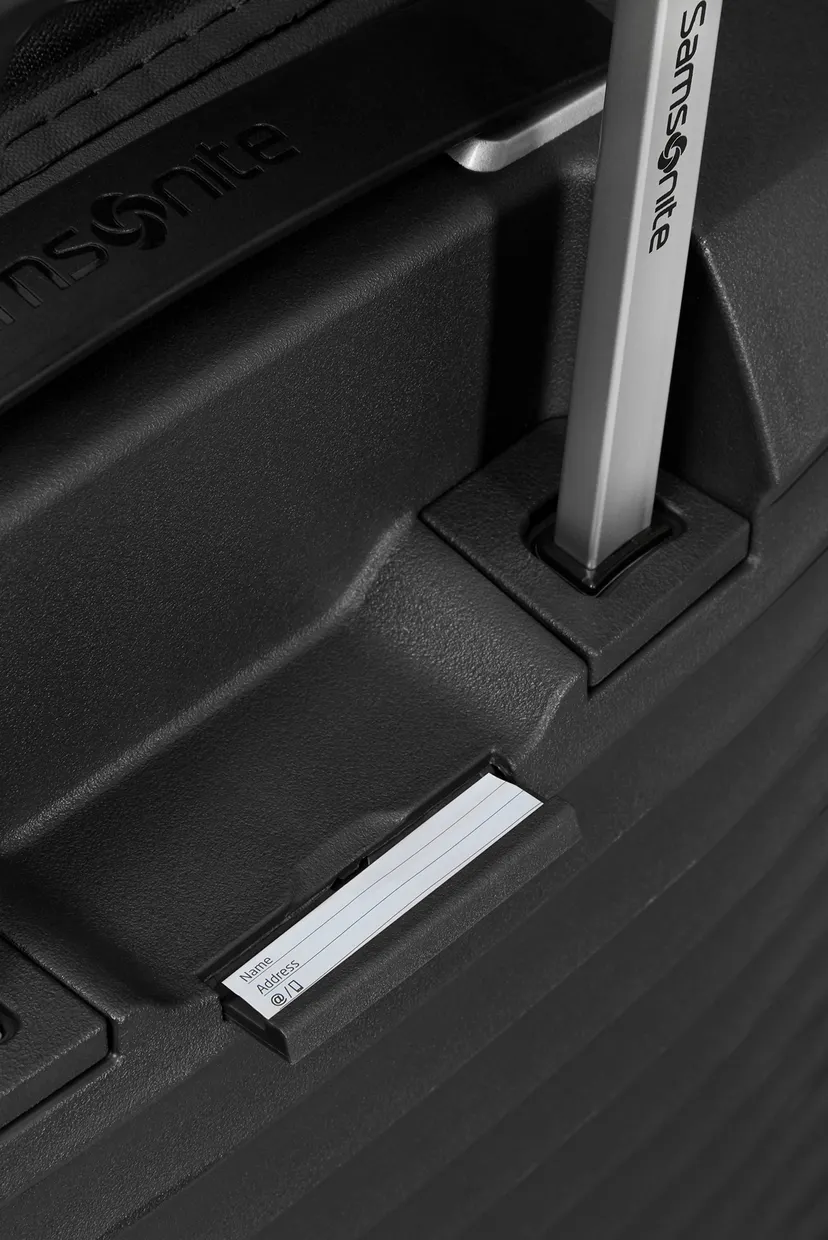 Чорна валіза 55 см UPSCAPE BLACK 5