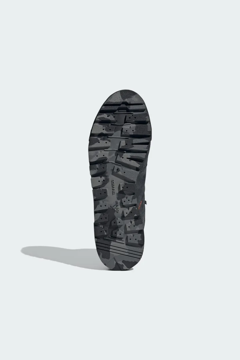 Чоловічі чорні замшеві черевики  Terrex Snowpitch Cold.Rdy 3