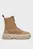 Жіночі бежеві замшеві черевики GRAVITY BOOTS