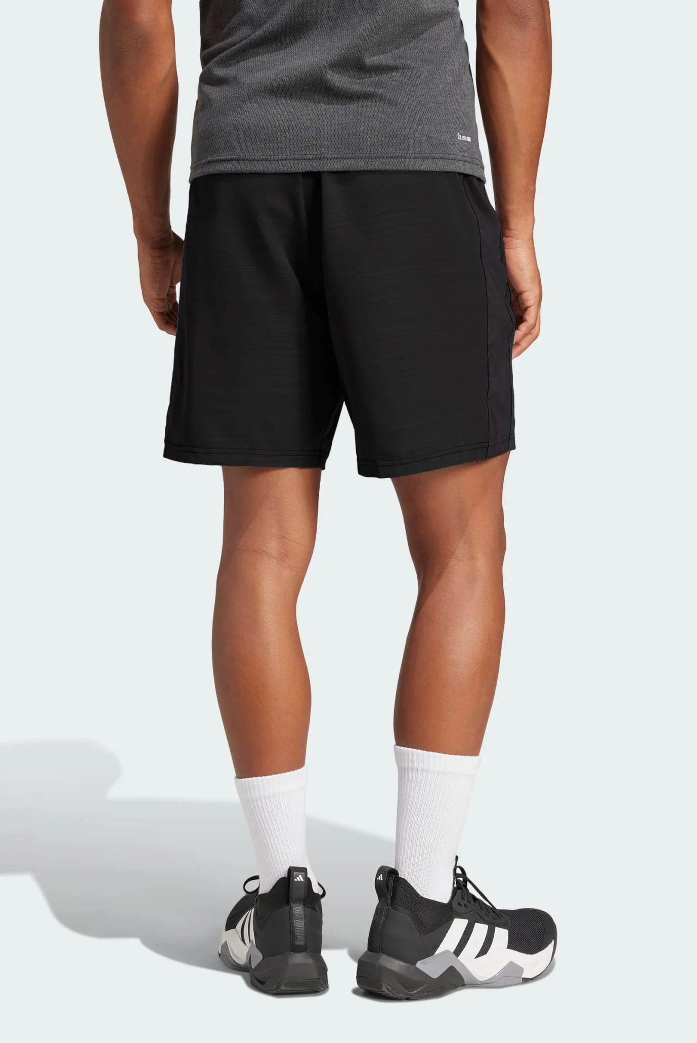 Чоловічі чорні шорти Train Essentials Woven Mélange adidas JM3655