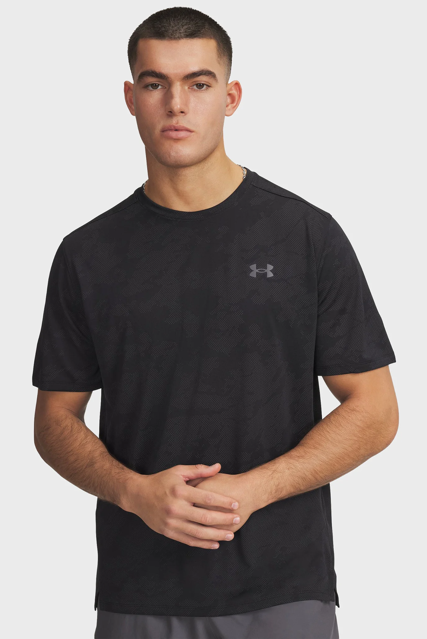 Мужская черная футболка UA Tech Vent Jcqrd SS Under Armour 1390047