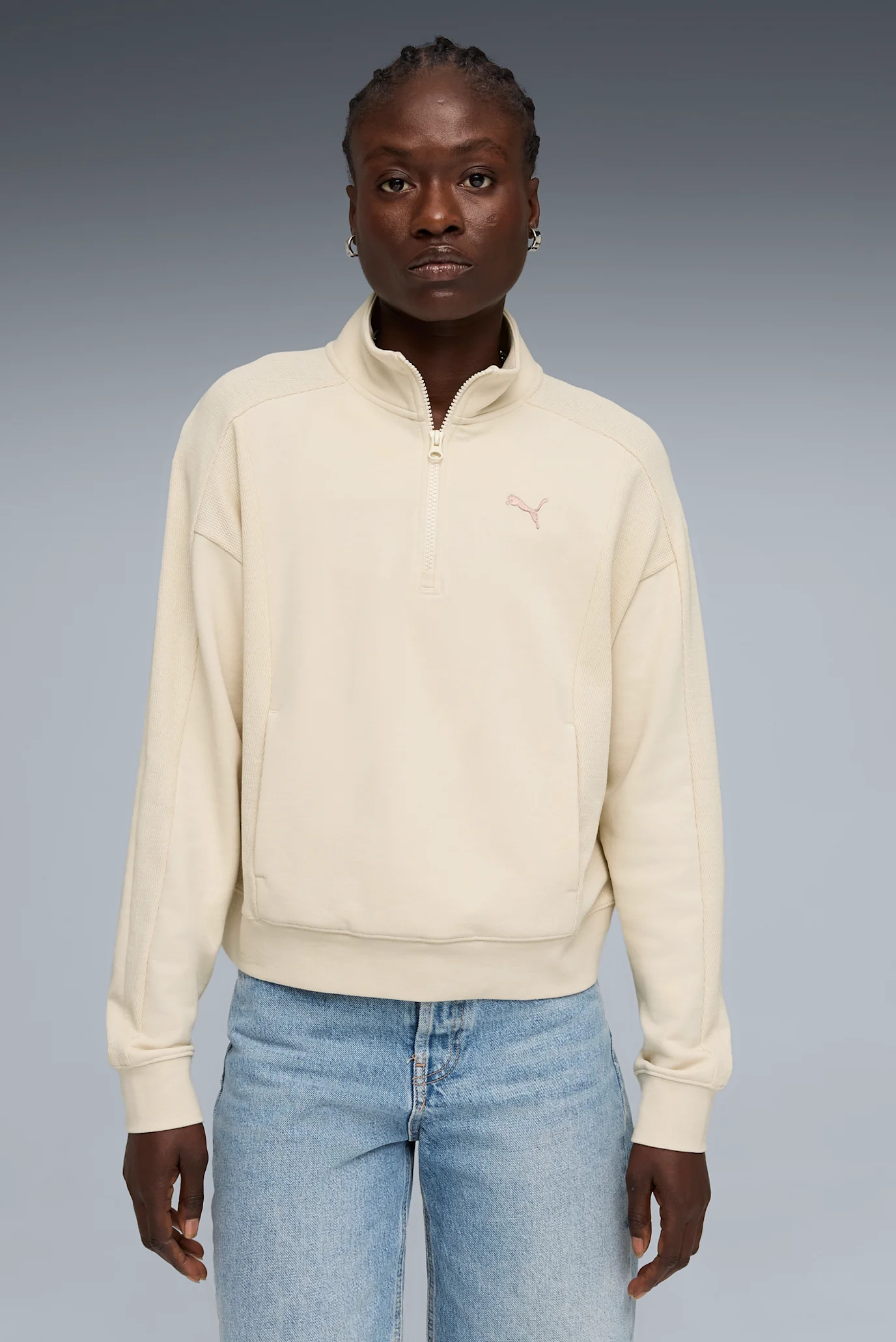 Женская бежевая спортивная кофта PUMA Class Relaxed Half-Zip