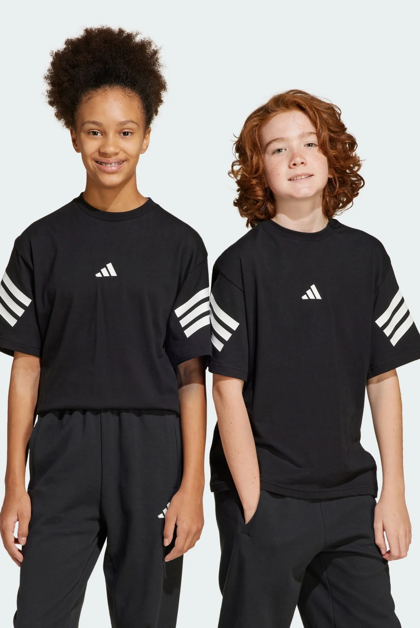 新品イナータス　3点セット Дитяча чорна футболка Future Icons 3-Stripes Kids adidas JN8092
