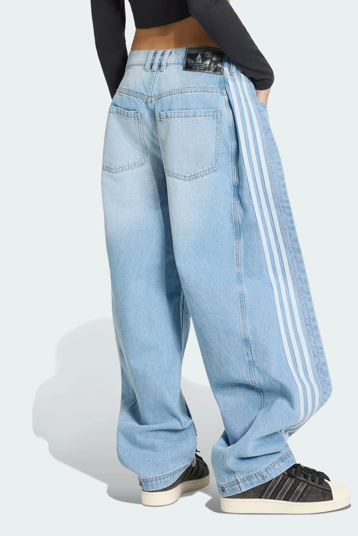 kkjd シーアップ Женские голубые джинсы ADILENIUM 5.0 BANANA OVERLAY adidas KY5188