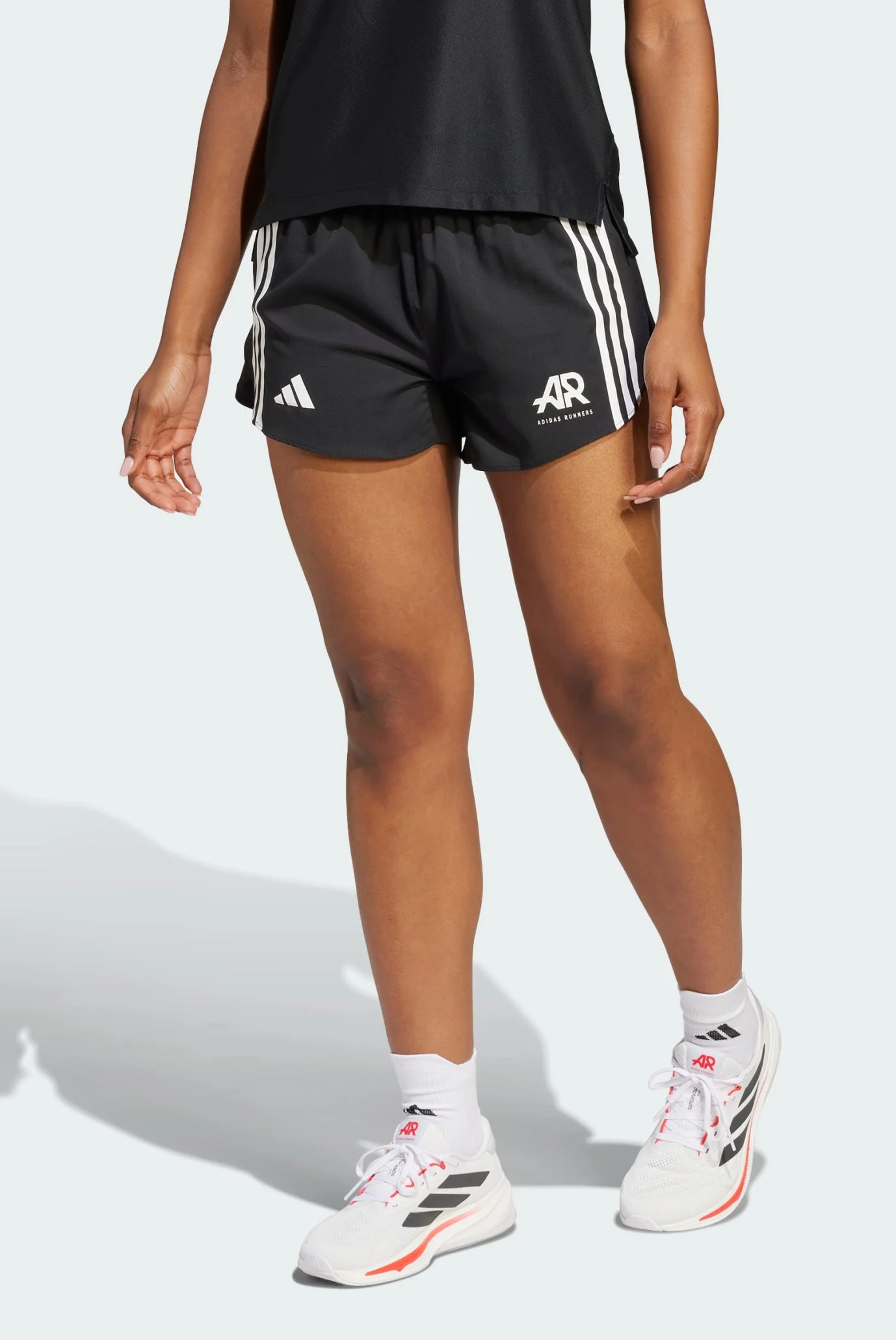 Жіночі чорні шорти Runners CLIMACOOL adidas JC7375 — MD-Fashion
