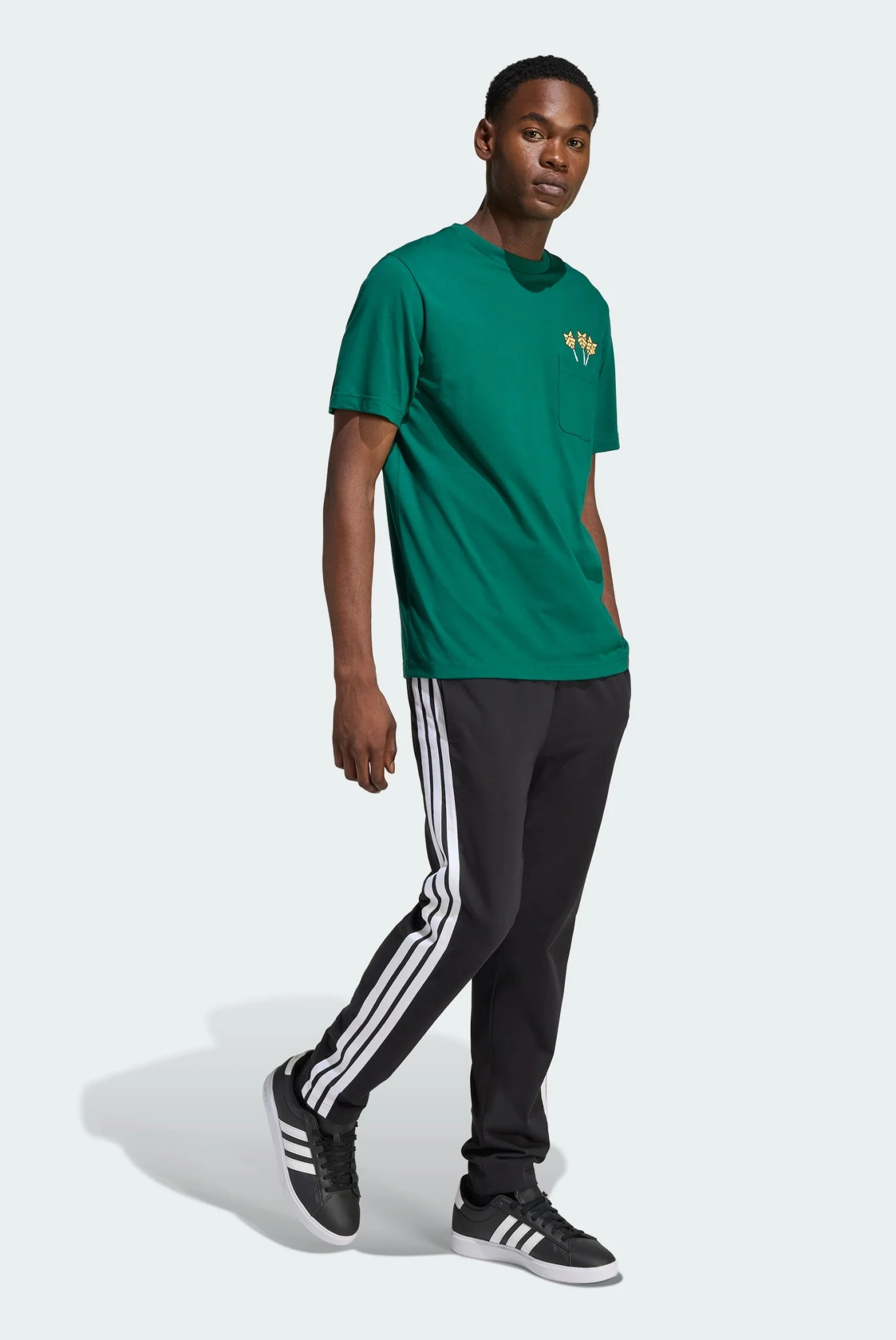 Чоловіча зелена футболка NOVELTY DART GRAPHIC adidas JZ5042 — MD