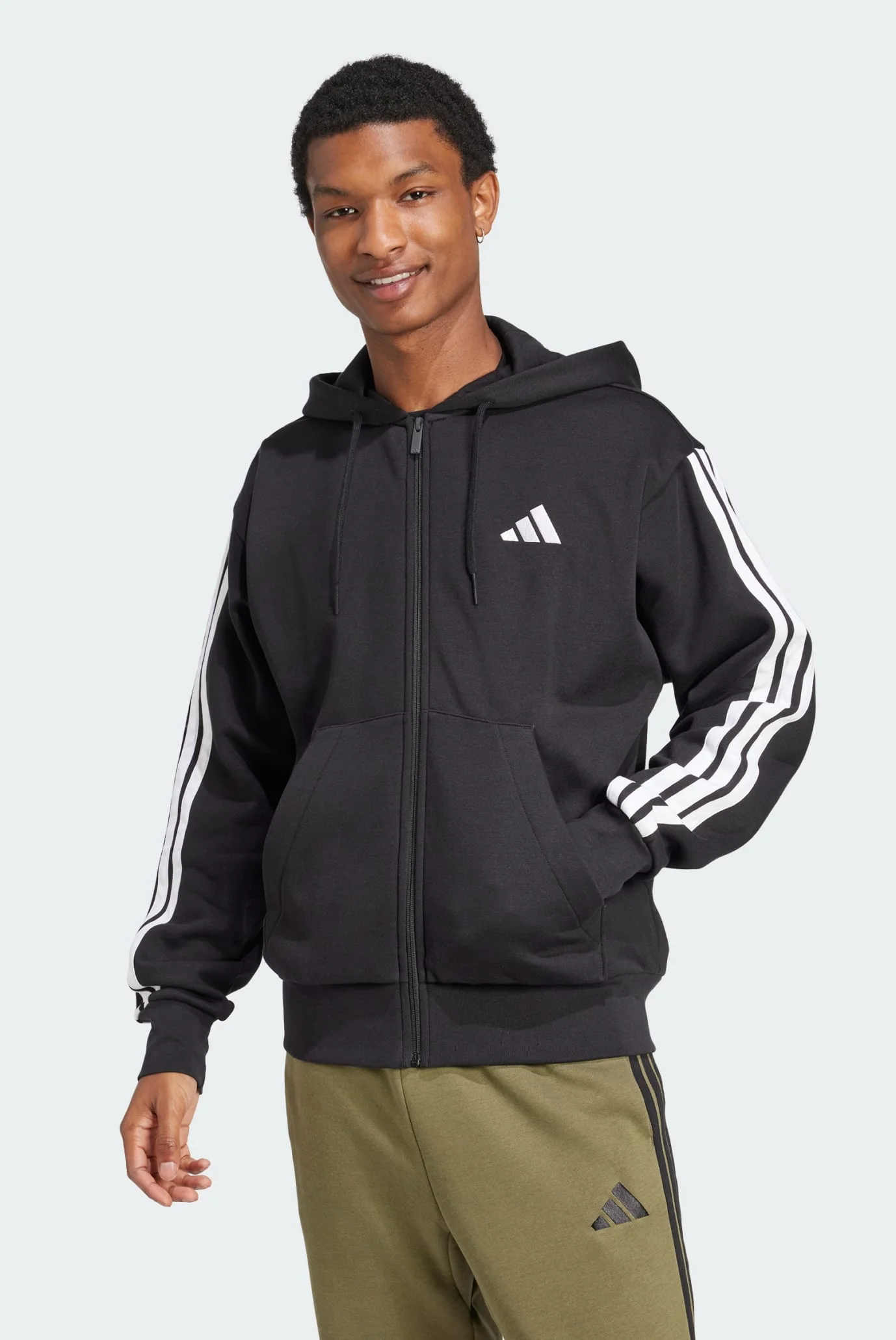 Мужское черное худи Essentials 3-Stripes Fleece adidas JD1870 — MD