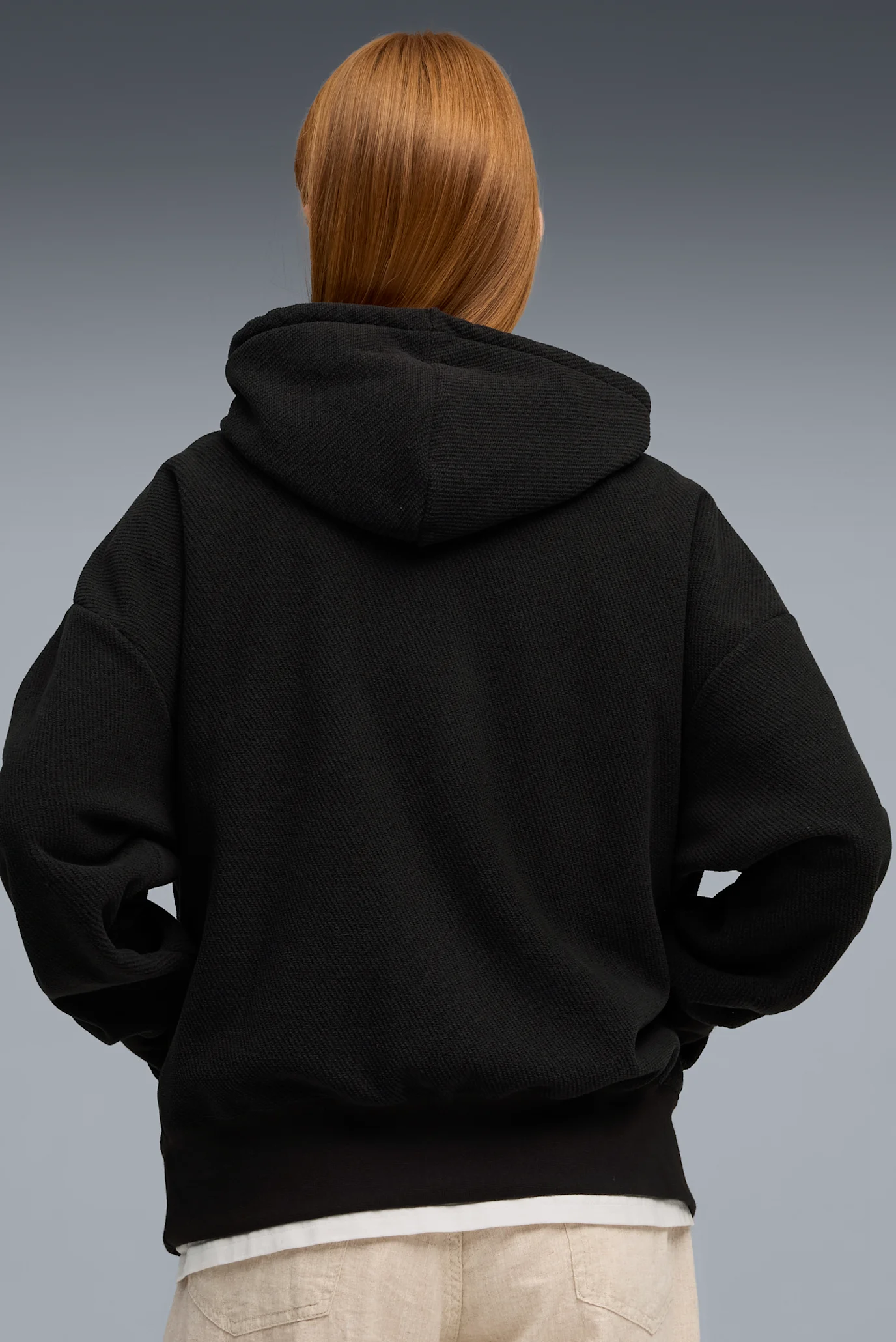 Женское черное худи HER Oversized Winterized Hoodie Women PUMA