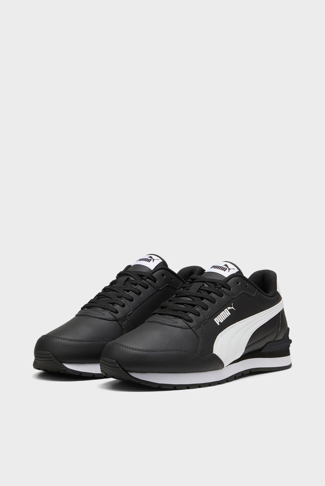 Черные кожаные кроссовки ST Runner v4 Leather Sneakers Unisex PUMA