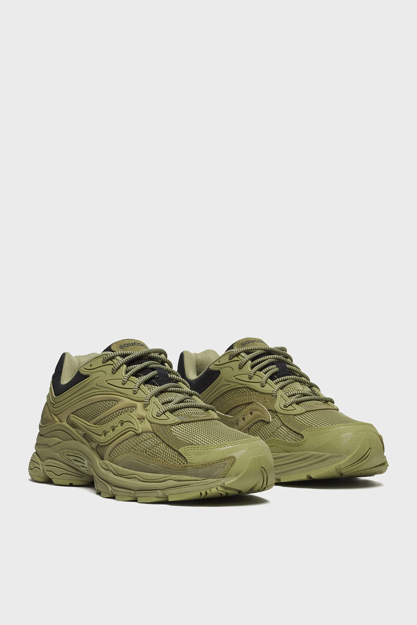 Чоловічі зелені кросівки PROGRID OMNI 9 ARMOR Saucony S70897-2