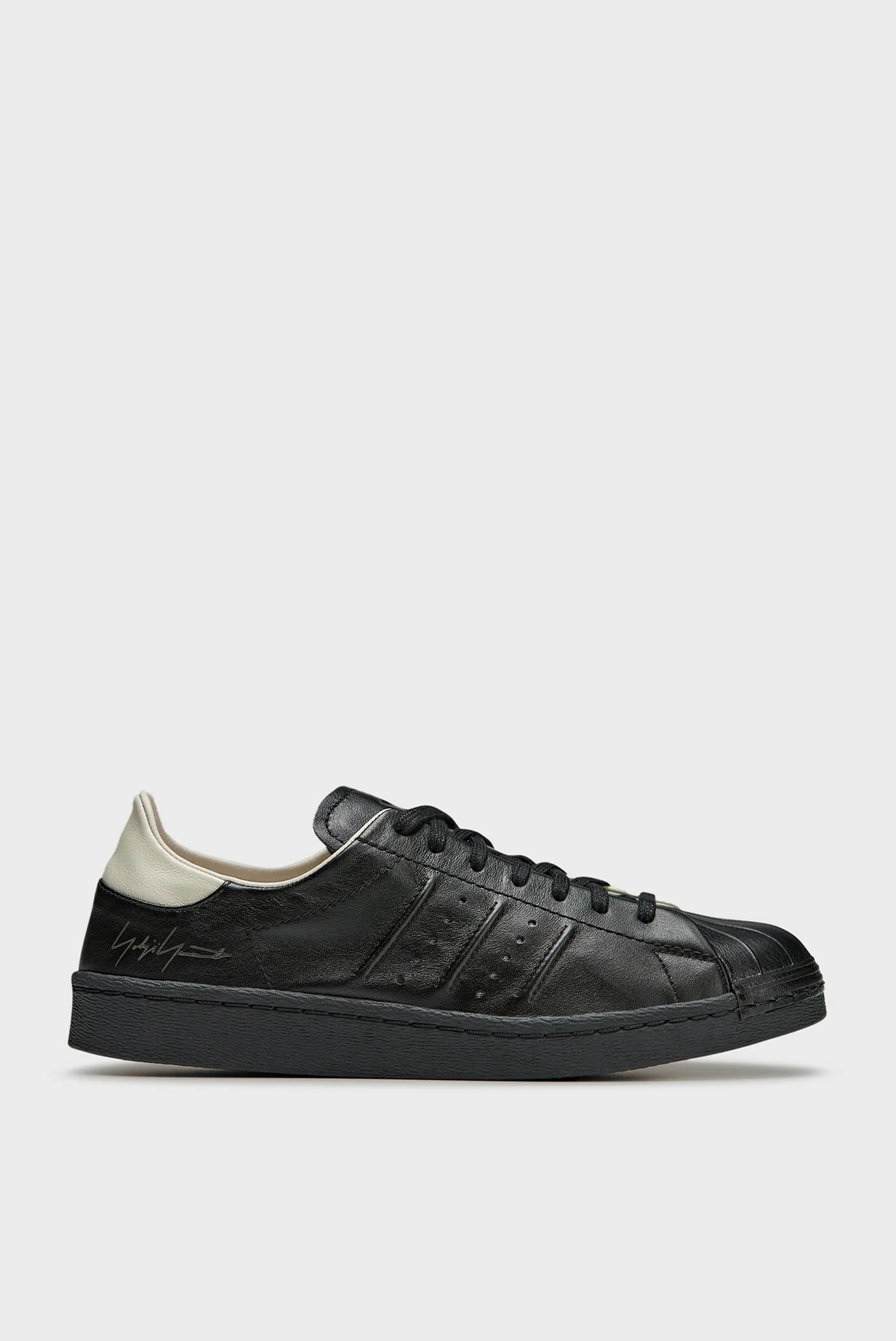 Чорні шкіряні снікерси Y-3 Superstar adidas IH5770 — MD-Fashion