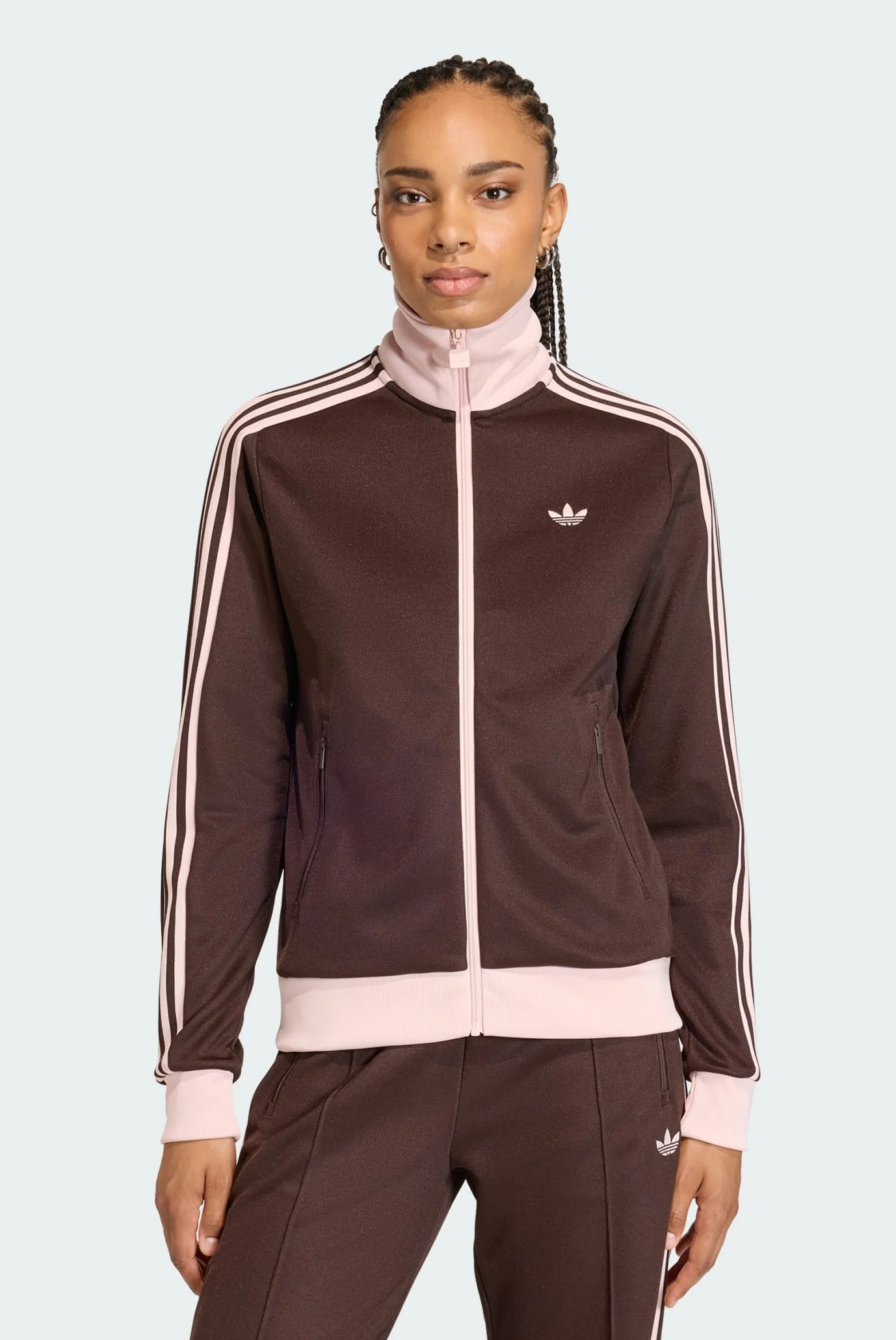Жіноча коричнева спортивна кофта CLASSIC adidas KD3742 — MD-Fashion