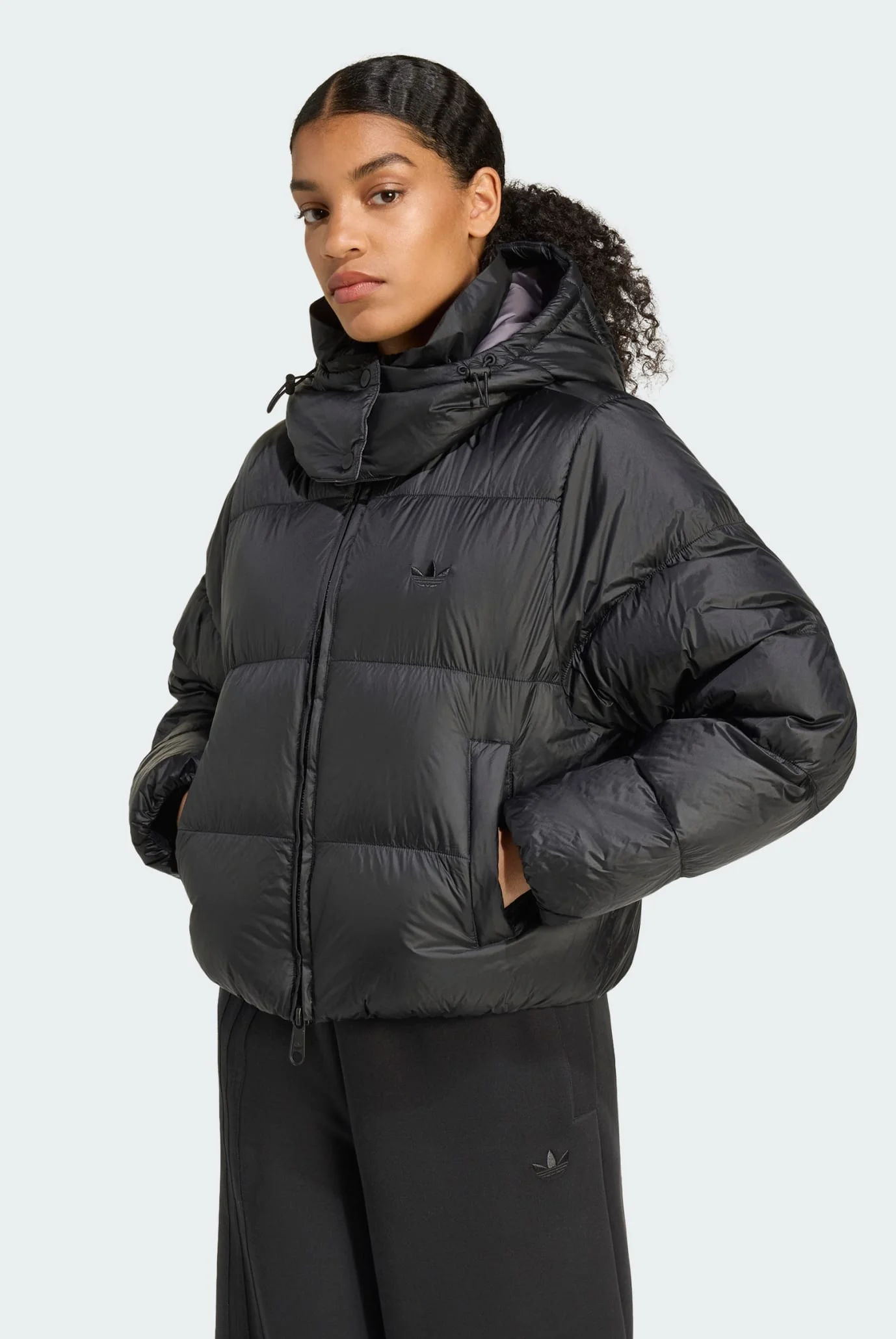 Жіночий чорний пуховик Essentials adidas JX2983 — MD-Fashion