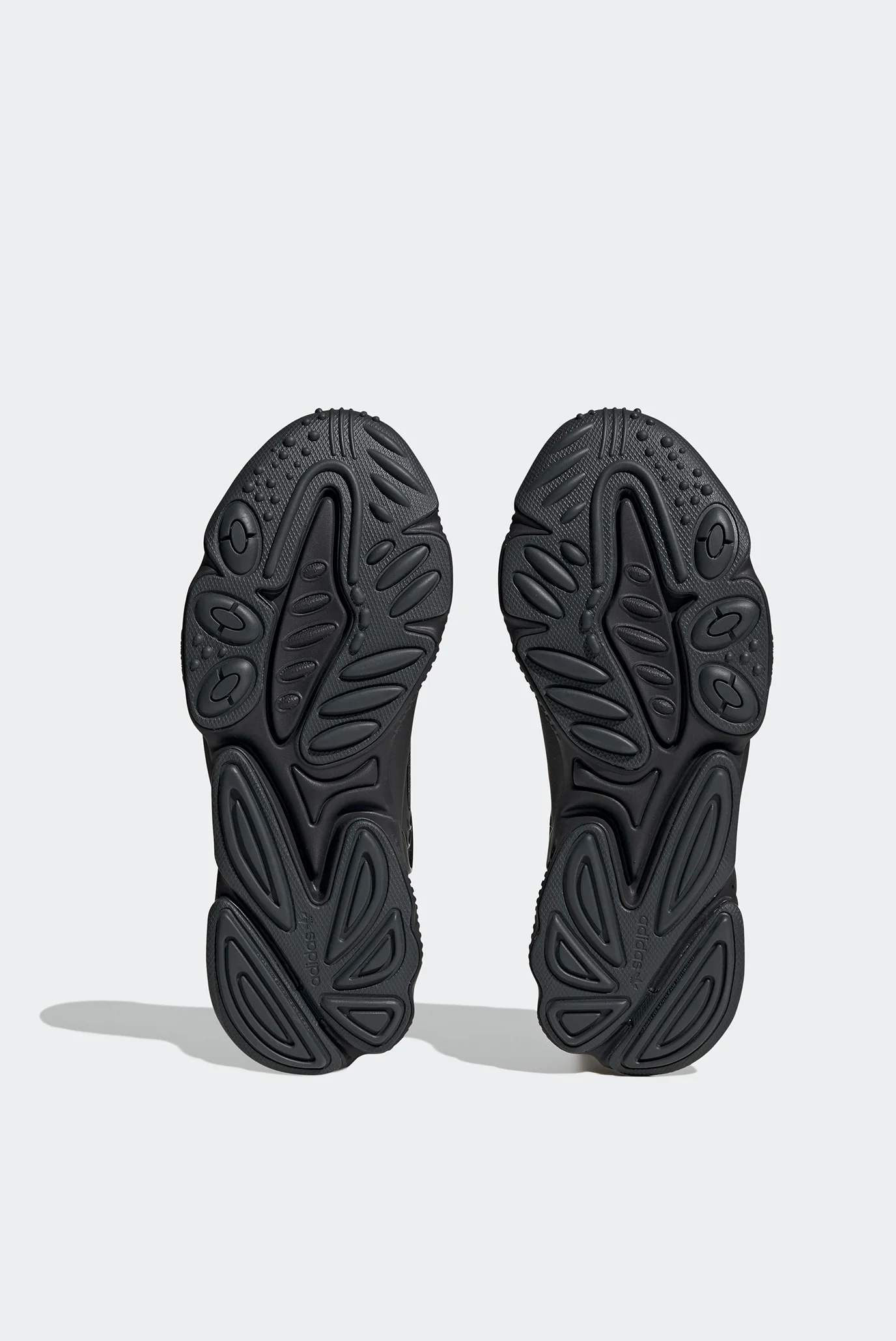 Чоловічі чорні кросівки Oztral adidas GZ9408 — MD-Fashion
