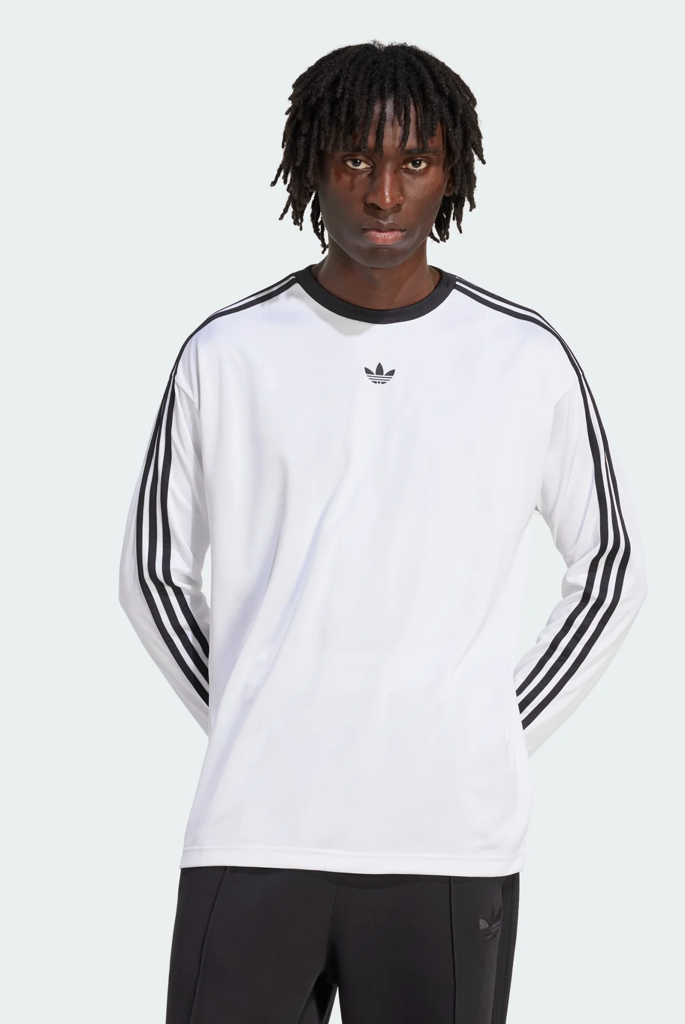 メジャーリーグ muzhskoj-belyj-longsliv-adidas