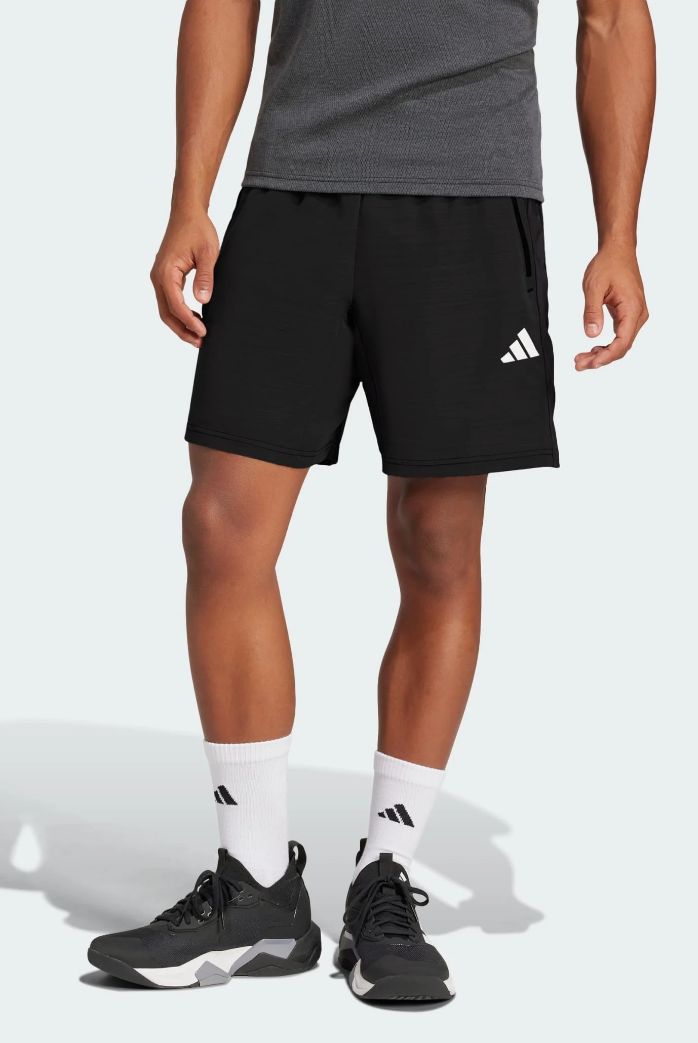 Чоловічі чорні шорти Train Essentials Woven Mélange adidas JM3655