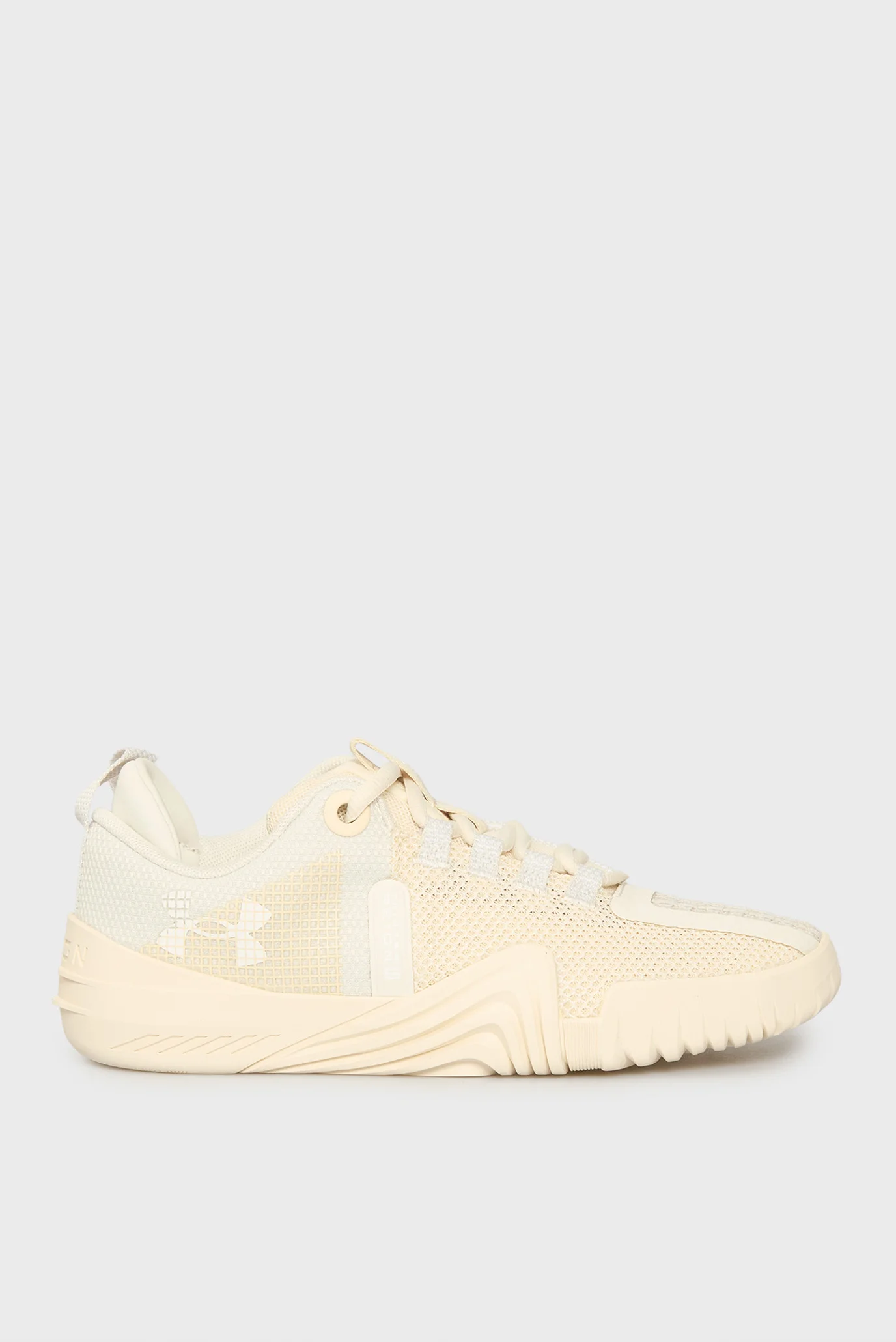 Жіночі бежеві кросівки UA W TriBase Reign 6 Under Armour 3027342