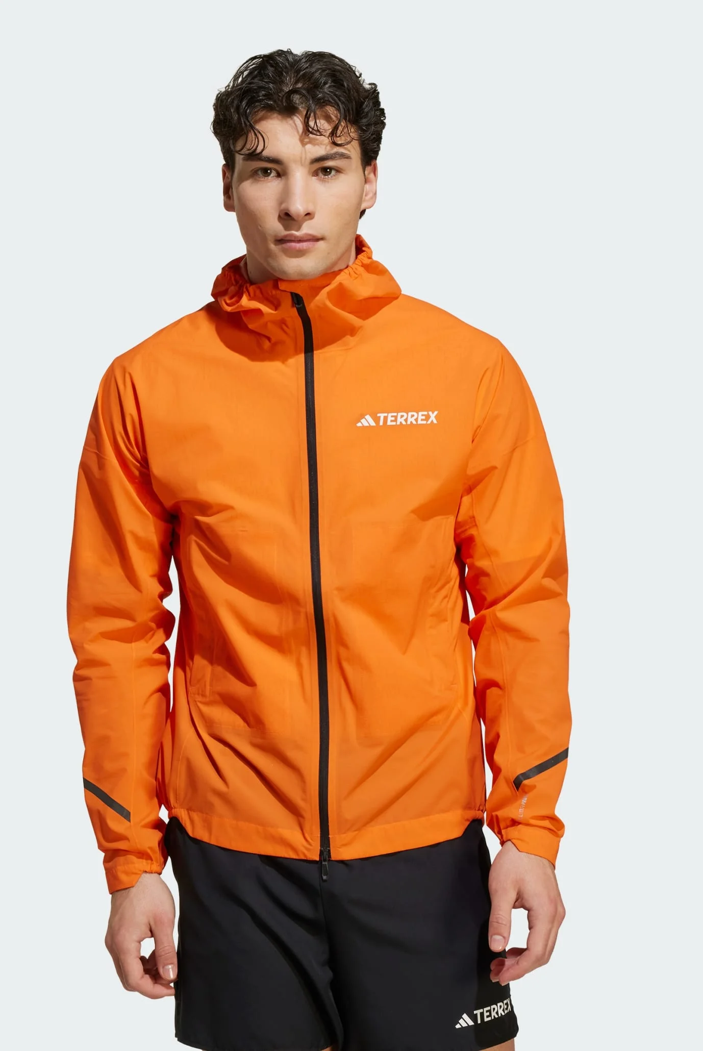 Мужская оранжевая ветровка Terrex Xperior 2.5 Layer Light