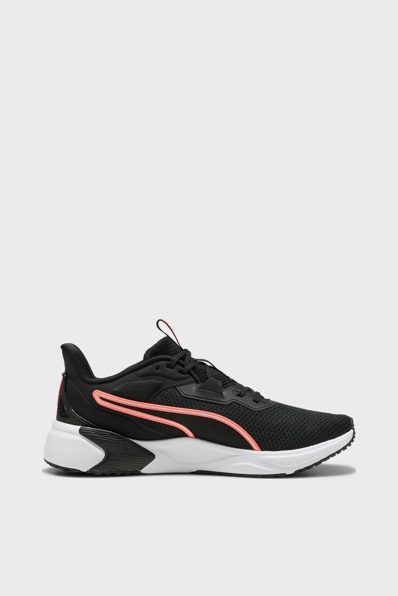 Чорні кросівки Disperse XT 4 Training Shoes PUMA 310798_10 — MD