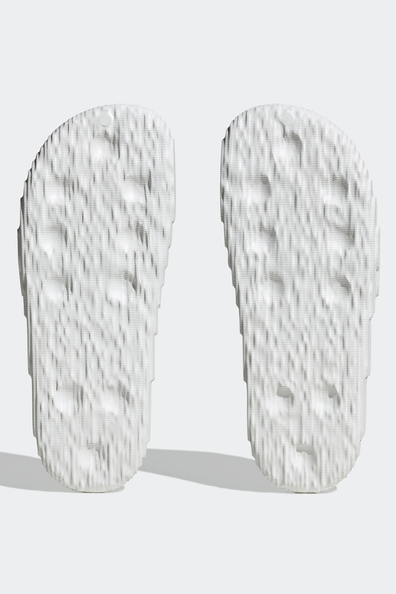Мужские белые слайдеры Adilette 22 adidas HQ4672 — MD-Fashion