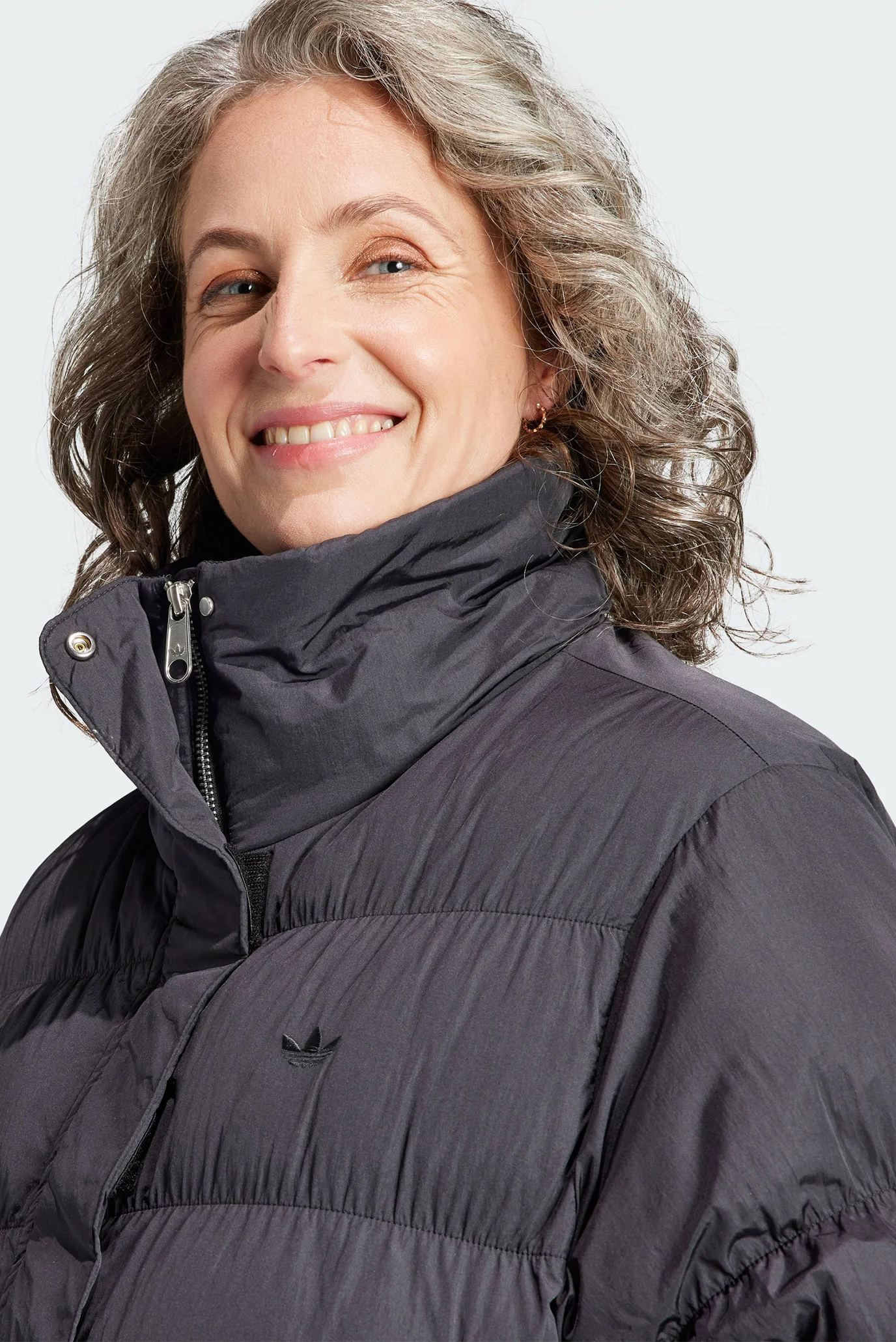 Куртка Short Vegan Puffer adidas II8466 — MD-Fashion