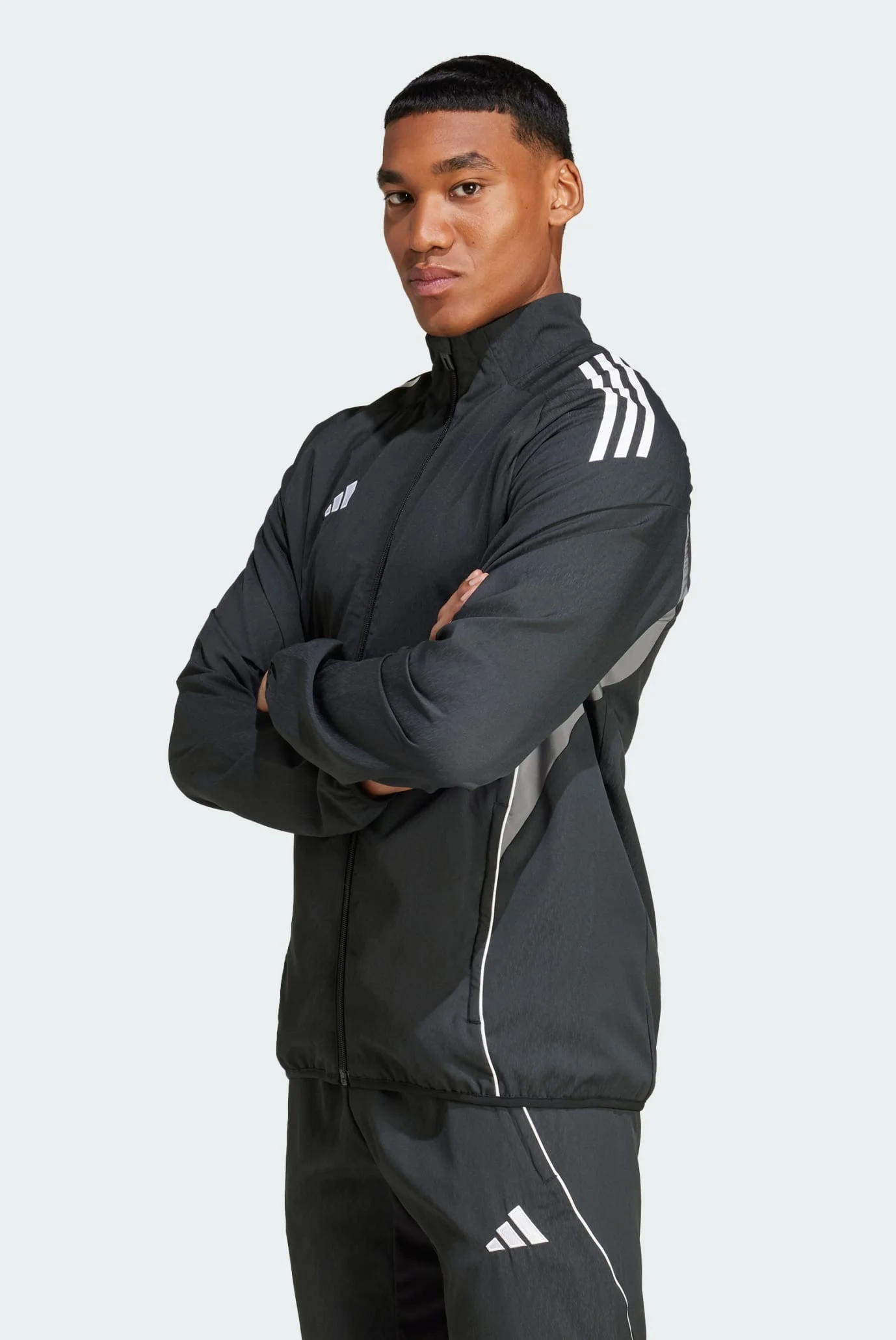 ウェア WT224 Чоловіча чорна куртка Tiro 25 Competition Presentation adidas